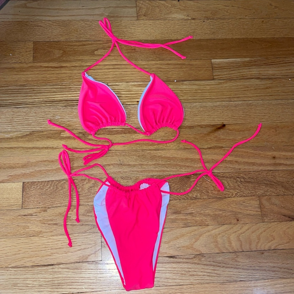 Bright bikini